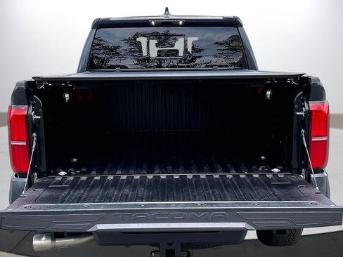 Used 2026 Toyota Tacoma TRD Off-Road w/ TRD Off Road Upgrade Package AWD/4WD image 27