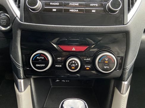 Used 2023 Subaru Forester Limited image 21