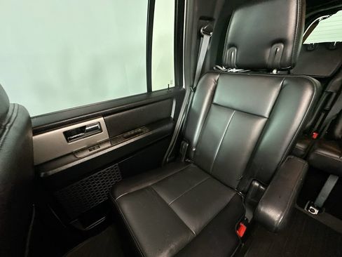 Used 2016 Ford Expedition Limited w/ Equipment Group 301A AWD/4WD image 12