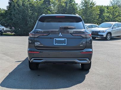 New 2025 Mitsubishi Outlander SEL