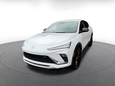 Used 2025 Buick Envista Sport Touring image 7