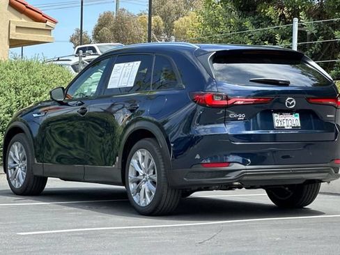 Used 2026 MAZDA CX-90 3.3 Turbo w/ Preferred Package AWD/4WD image 3