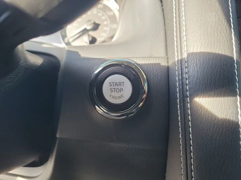 Used 2021 INFINITI QX80 Premium Select w/ Cargo Package image 23