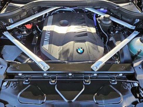 Used 2026 BMW X5 xDrive40i w/ M Sport Package image 22