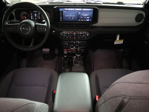 New 2026 Jeep Gladiator Sport image 15