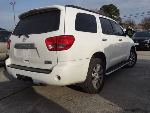 Used 2017 Toyota Sequoia Limited w/ Safety & Convenience Package image 2