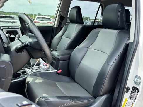 Used 2016 Toyota 4Runner SR5 Premium RWD image 8