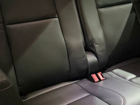 Used 2023 Lincoln Aviator 2WD w/ Premium Package image 64