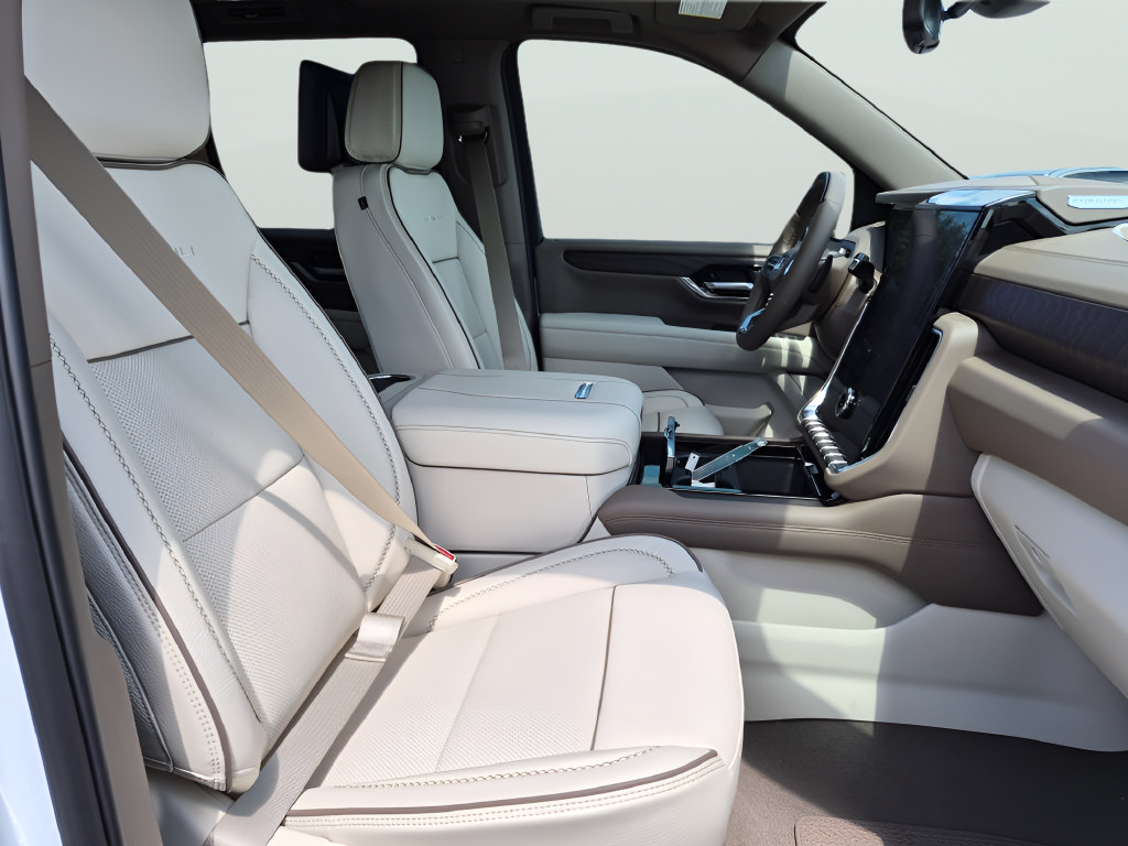 New 2026 GMC Yukon Denali w/ Denali Reserve Package AWD/4WD image 35