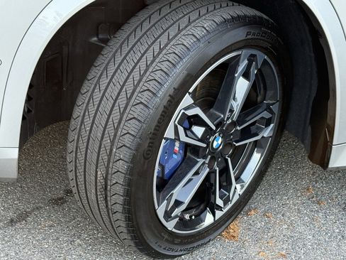 Certified 2025 BMW X1 M35i w/ Premium Package image 19