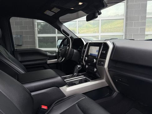 Used 2019 Ford F150 Lariat w/ Equipment Group 502A Luxury AWD/4WD image 51