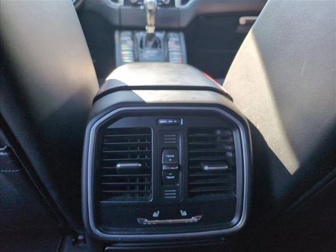 Used 2017 Porsche Macan GTS image 20