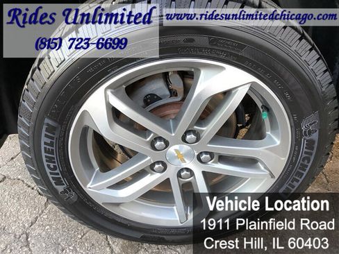 Used 2017 Chevrolet Equinox Premier image 36