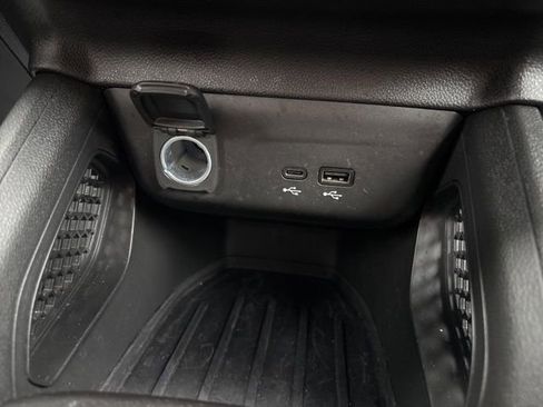 Used 2024 Chevrolet TrailBlazer ACTIV w/ Driver Confidence Package image 42