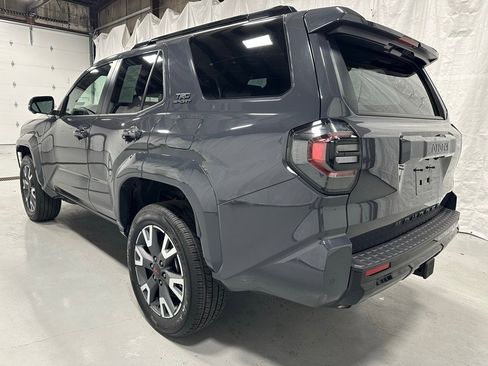 Used 2025 Toyota 4Runner TRD Sport Premium image 5