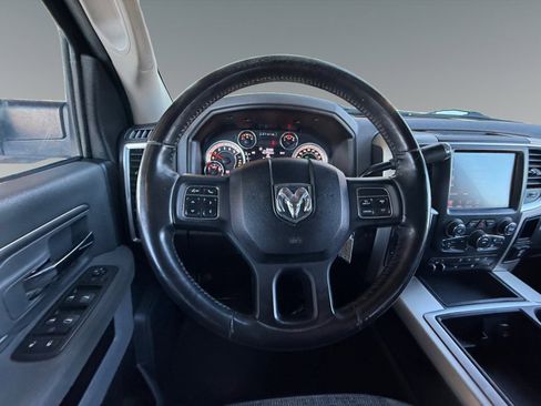 Used 2015 RAM 3500 Lone Star image 17