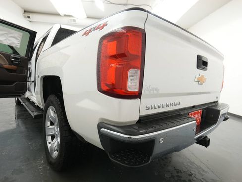 Used 2018 Chevrolet Silverado 1500 LTZ w/ Texas Edition AWD/4WD image 26