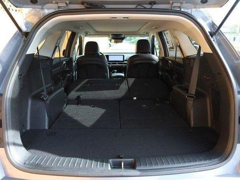 Used 2024 Kia Sorento S w/ Panoramic Sunroof Package AWD/4WD image 9