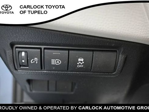 Used 2026 Toyota Corolla Cross L FWD image 24