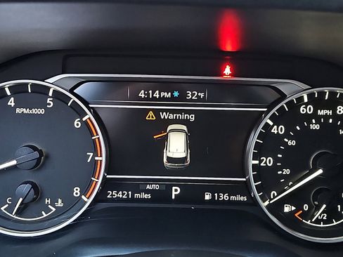 Certified 2021 Nissan Rogue SV image 20