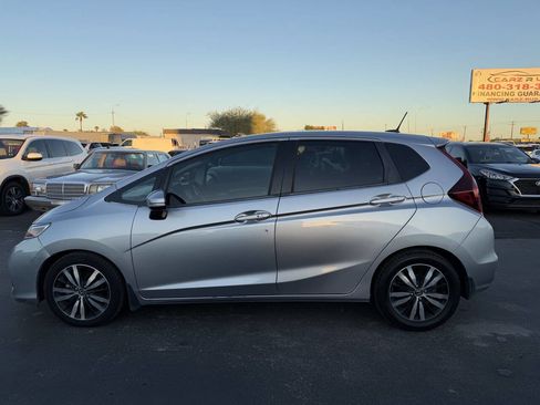 Used 2019 Honda Fit EX image 4