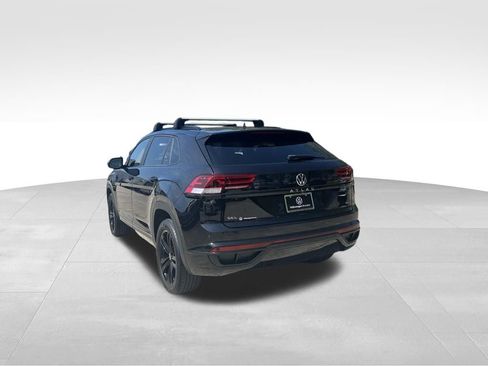 Certified 2023 Volkswagen Atlas Cross Sport SEL R-Line AWD/4WD image 4