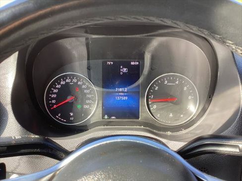 Used 2022 Mercedes-Benz Sprinter 1500 image 23