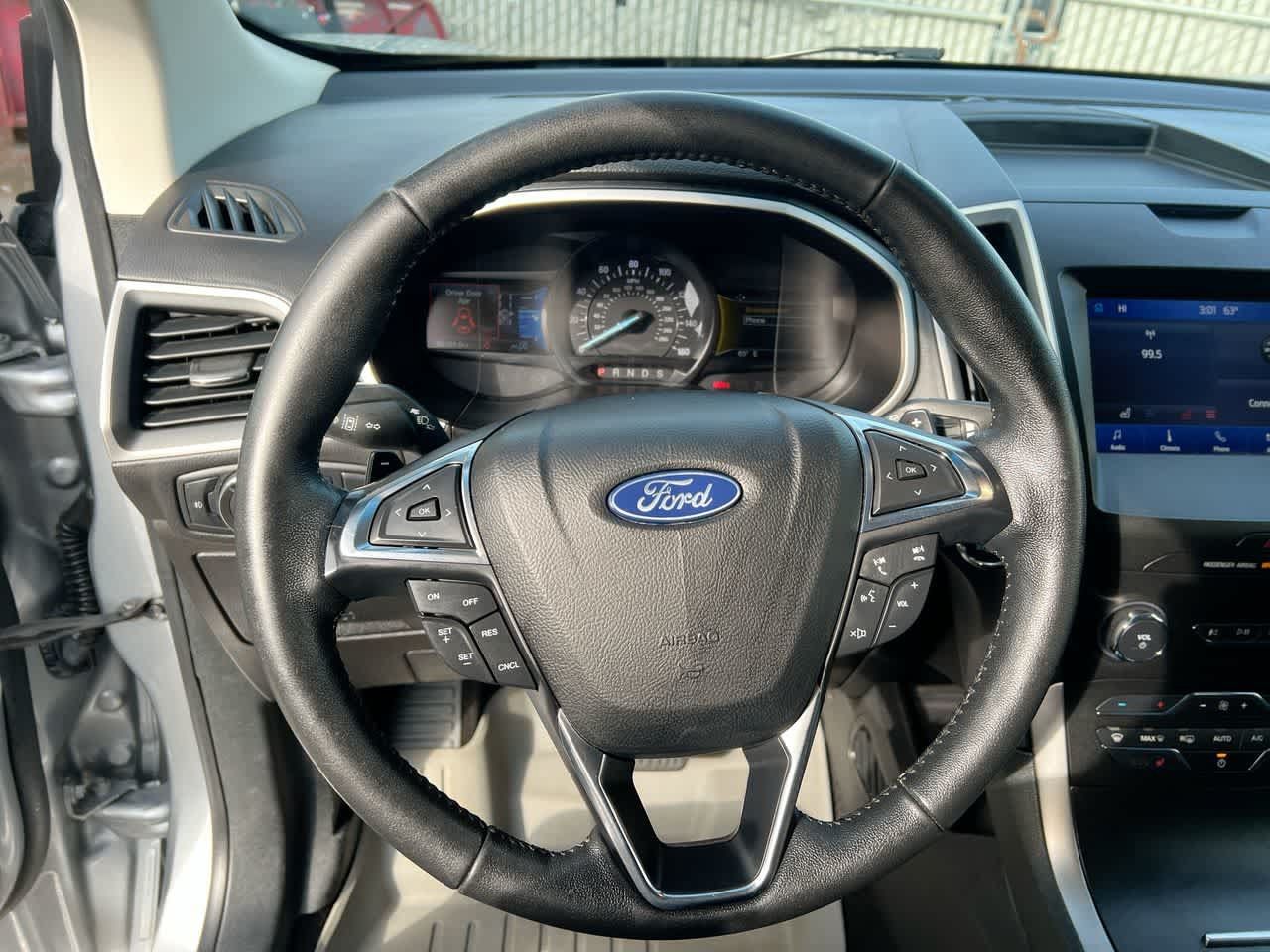 Used 2020 Ford Edge SEL AWD/4WD image 14