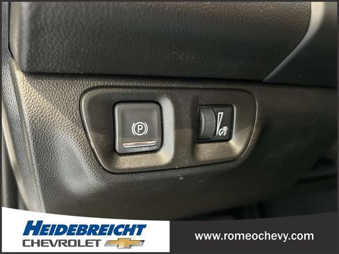 Used 2019 GMC Acadia SLE w/ Driver Alert Package I AWD/4WD image 29