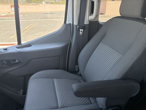 Used 2025 Ford Transit 350 XLT RWD image 25