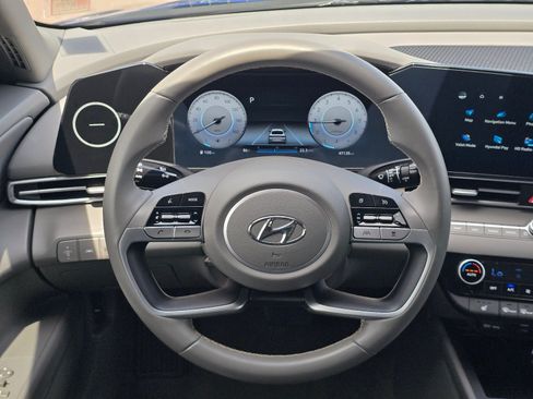 Certified 2023 Hyundai Elantra SEL w/ Convenience Package FWD image 14