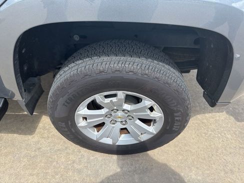 Used 2020 Chevrolet Colorado LT w/ LT Convenience Package image 6