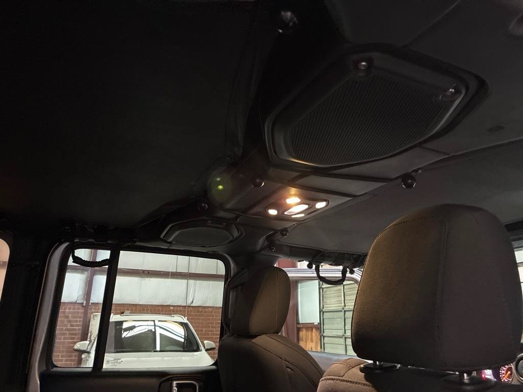 Used 2020 Jeep Wrangler Unlimited Sport AWD/4WD image 33
