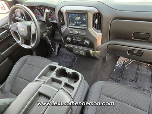 Used 2019 Chevrolet Silverado 1500 Custom w/ Custom Value Package image 17