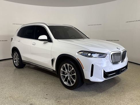 Used 2024 BMW X5 sDrive40i w/ Premium Package RWD image 7