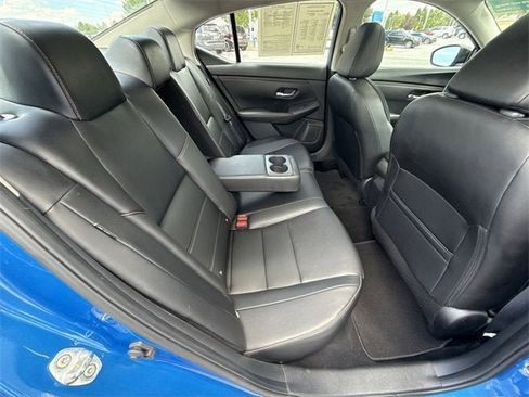 Used 2023 Nissan Sentra SR w/ SR Premium Package image 28