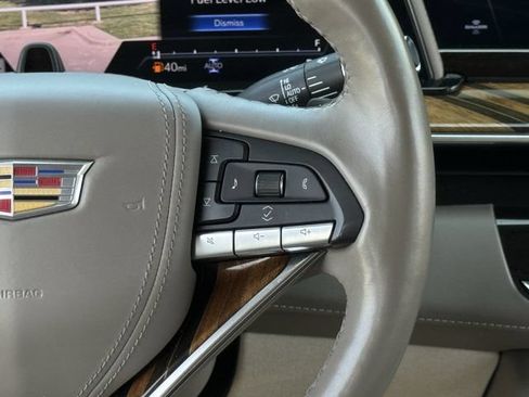 Used 2023 Cadillac Escalade ESV Sport Platinum AWD/4WD image 16