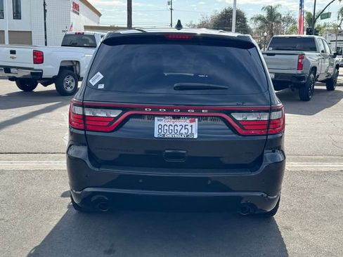 Used 2018 Dodge Durango GT w/ Blacktop Package image 3