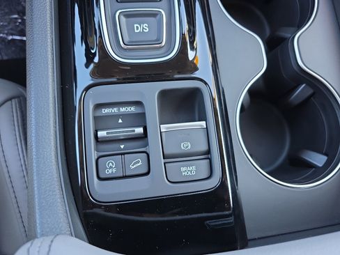 New 2025 Honda Pilot EX-L image 25