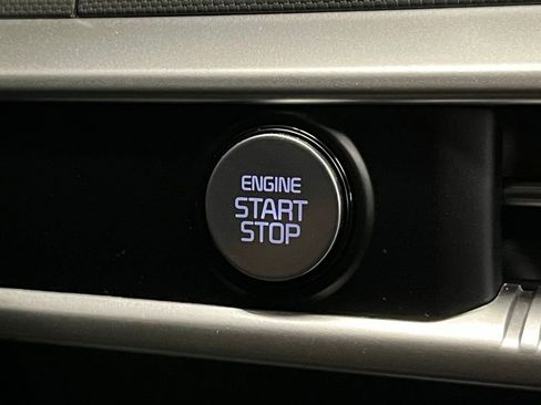 Used 2023 Kia K5 GT-Line image 15