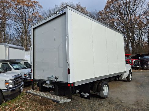 New 2026 Ford E-450 and Econoline 450 Super Duty w/ Power Equipment Group image 3