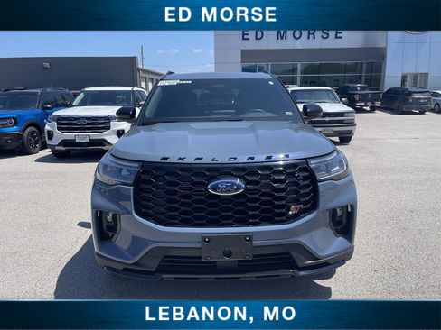 Certified 2025 Ford Explorer ST AWD/4WD image 3