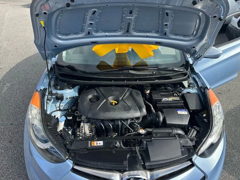 Used 2013 Hyundai Elantra image 20