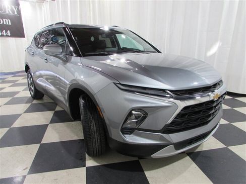Used 2024 Chevrolet Blazer LT image 6