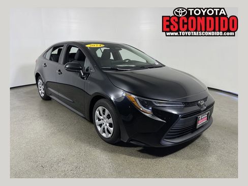 Certified 2024 Toyota Corolla LE image 1