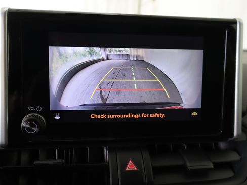 Used 2023 Toyota RAV4 LE FWD image 18
