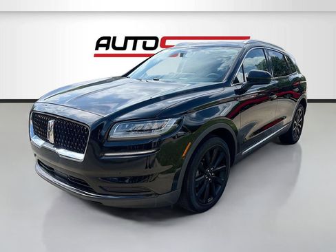 Used 2021 Lincoln Nautilus Reserve w/ Monochromatic Package AWD/4WD image 3