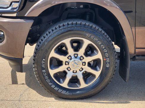 Used 2024 RAM 3500 Limited w/ Towing Technology Group AWD/4WD image 11