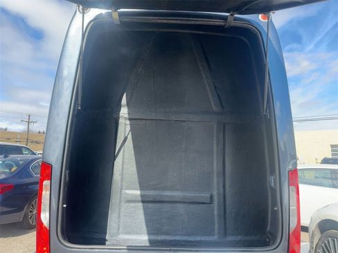 Used 2023 Mercedes-Benz Sprinter 3500 image 11