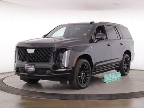 Used 2025 Cadillac Escalade Sport Platinum w/ LPO, Floor Liner Package AWD/4WD image 10